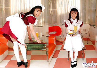 Teenage asian maid with tiny..